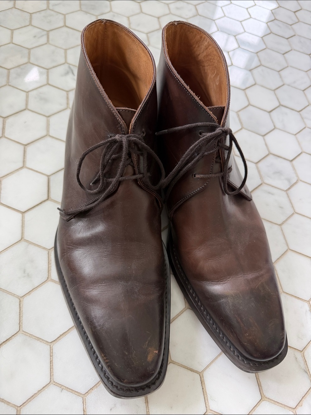 Suitsupply Dark Brown Leather Chukka Boots